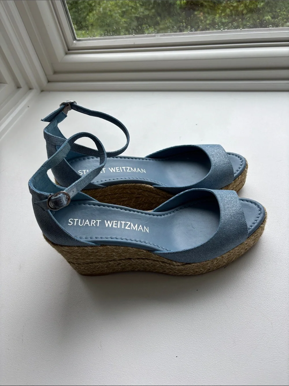 Stuart Weitzman never worn NUDISTCURVE ESPADRILLE WEDGE size 10.5